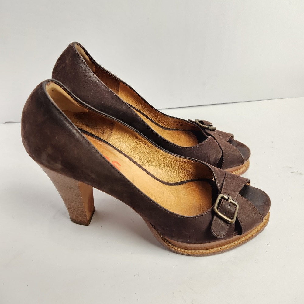 Michael Kors Women's Open Toe Brown Suede High Heel Pumps Size 7.5M - Picture 2 of 8